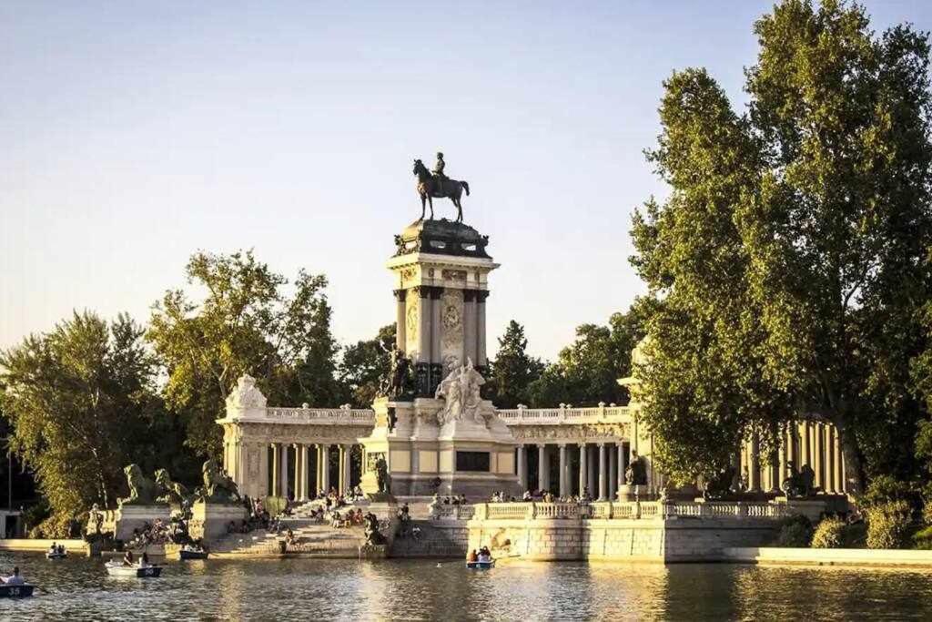Apartamento IV Alcalaretiro Ideal Parejas مدريد المظهر الخارجي الصورة