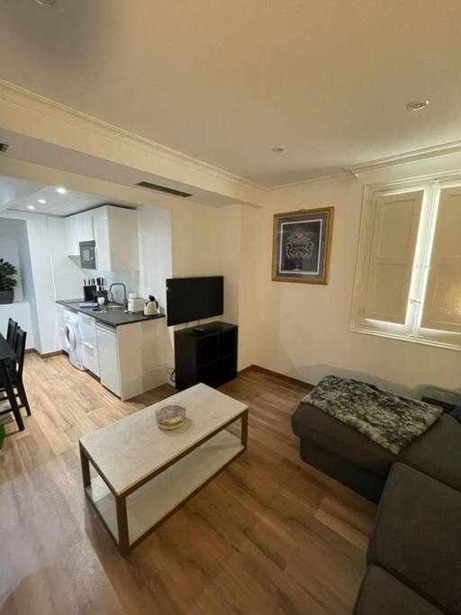 Apartamento IV Alcalaretiro Ideal Parejas مدريد المظهر الخارجي الصورة